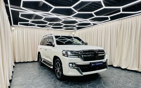 Toyota Land Cruiser 200, 2020 год, 9 999 900 рублей, 8 фотография