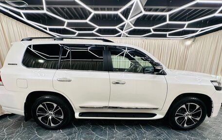 Toyota Land Cruiser 200, 2020 год, 9 999 900 рублей, 7 фотография