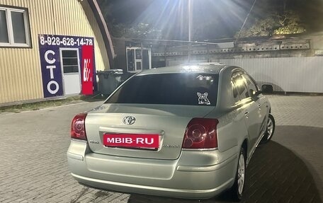Toyota Avensis III рестайлинг, 2005 год, 570 000 рублей, 3 фотография