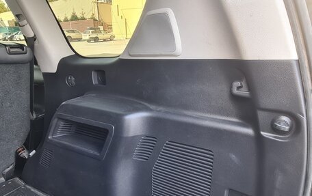 Toyota Land Cruiser Prado 150 рестайлинг 2, 2018 год, 5 300 000 рублей, 4 фотография