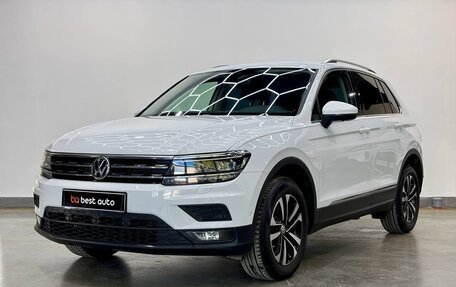 Volkswagen Tiguan II, 2019 год, 2 790 000 рублей, 2 фотография