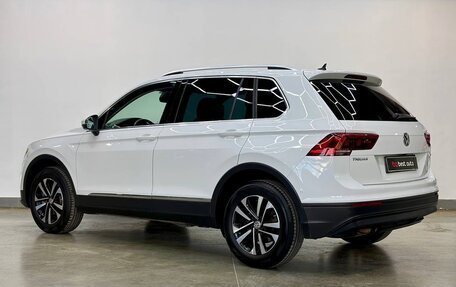 Volkswagen Tiguan II, 2019 год, 2 790 000 рублей, 8 фотография