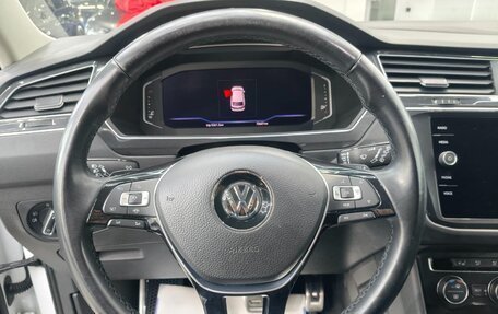 Volkswagen Tiguan II, 2019 год, 2 790 000 рублей, 20 фотография