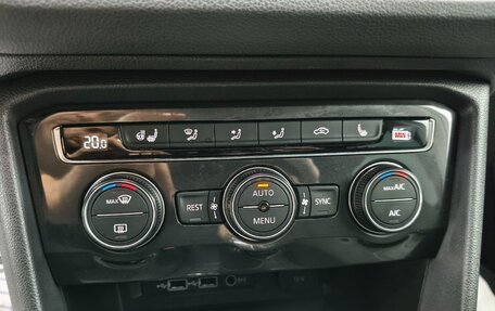 Volkswagen Tiguan II, 2019 год, 2 790 000 рублей, 27 фотография