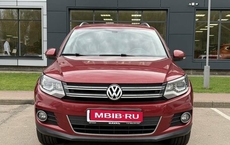 Volkswagen Tiguan I, 2013 год, 1 399 000 рублей, 2 фотография