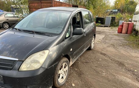 Toyota Corolla Verso I, 2002 год, 100 000 рублей, 2 фотография