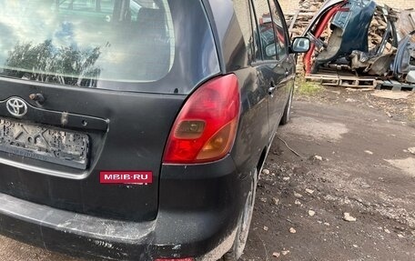 Toyota Corolla Verso I, 2002 год, 100 000 рублей, 6 фотография