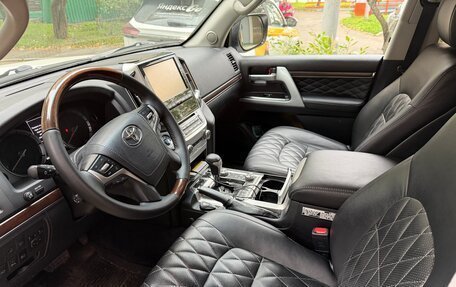 Toyota Land Cruiser 200, 2016 год, 6 500 000 рублей, 9 фотография