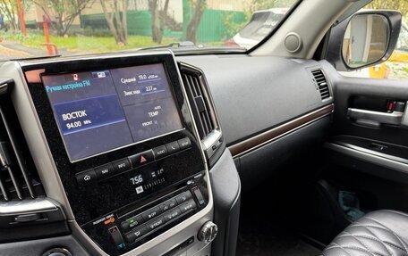 Toyota Land Cruiser 200, 2016 год, 6 500 000 рублей, 12 фотография