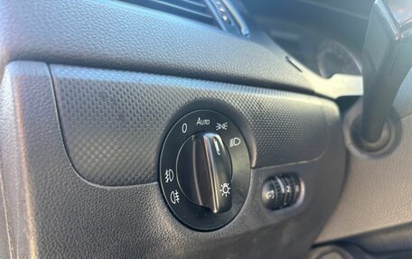 Volkswagen Jetta VI, 2013 год, 900 000 рублей, 18 фотография