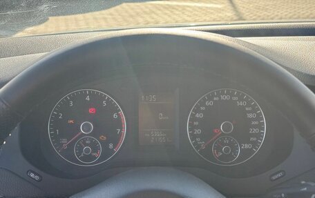 Volkswagen Jetta VI, 2013 год, 900 000 рублей, 19 фотография