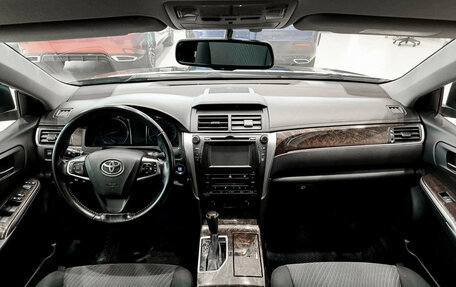 Toyota Camry, 2016 год, 1 700 000 рублей, 18 фотография
