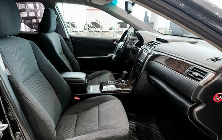 Toyota Camry, 2016 год, 1 700 000 рублей, 15 фотография