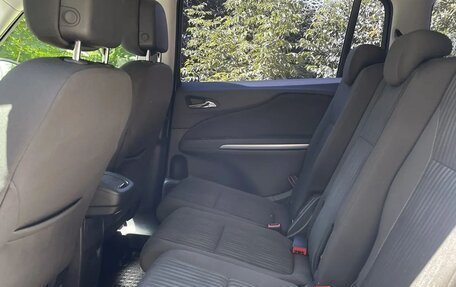 Opel Zafira C рестайлинг, 2012 год, 899 000 рублей, 9 фотография