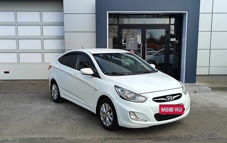 Hyundai Solaris II рестайлинг, 2012 год, 529 000 рублей, 3 фотография