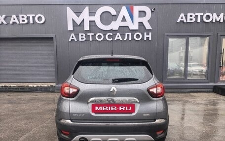 Renault Kaptur I рестайлинг, 2017 год, 1 499 000 рублей, 6 фотография