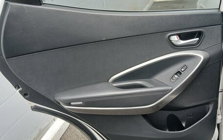 Hyundai Santa Fe III рестайлинг, 2015 год, 1 895 000 рублей, 26 фотография