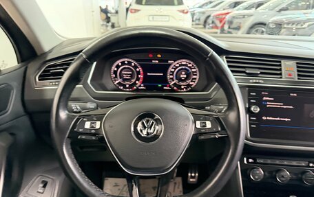 Volkswagen Tiguan II, 2018 год, 2 000 000 рублей, 11 фотография