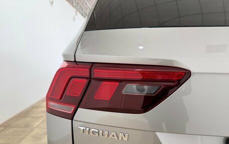 Volkswagen Tiguan II, 2018 год, 2 000 000 рублей, 18 фотография
