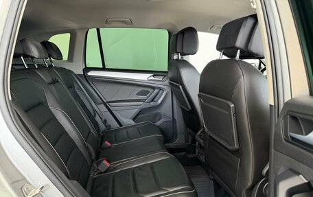 Volkswagen Tiguan II, 2018 год, 2 000 000 рублей, 14 фотография