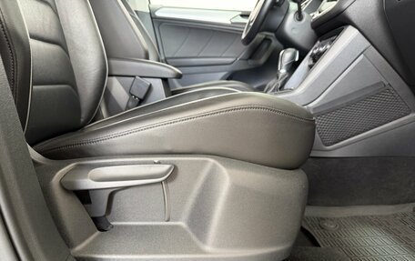 Volkswagen Tiguan II, 2018 год, 2 000 000 рублей, 30 фотография