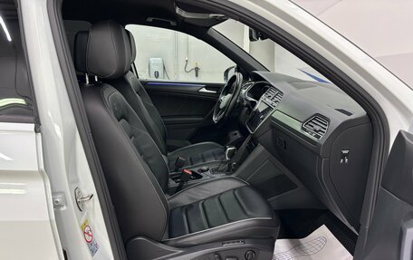 Volkswagen Tiguan II, 2021 год, 4 080 000 рублей, 14 фотография