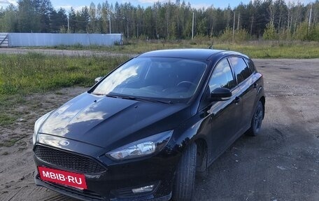 Ford Focus III, 2018 год, 960 000 рублей, 1 фотография
