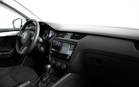 Skoda Octavia, 2018 год, 1 297 000 рублей, 9 фотография