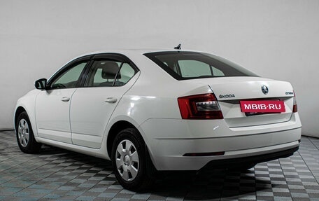 Skoda Octavia, 2018 год, 1 297 000 рублей, 7 фотография
