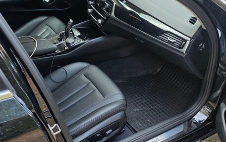 BMW 5 серия, 2017 год, 2 230 000 рублей, 10 фотография