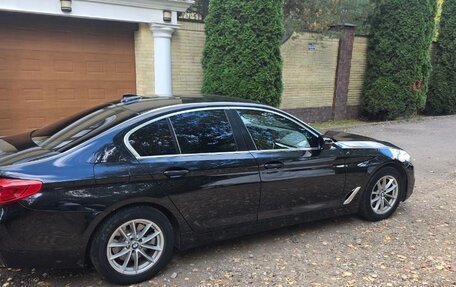 BMW 5 серия, 2017 год, 2 230 000 рублей, 15 фотография