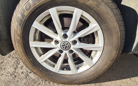 Volkswagen Tiguan I, 2013 год, 1 520 000 рублей, 10 фотография