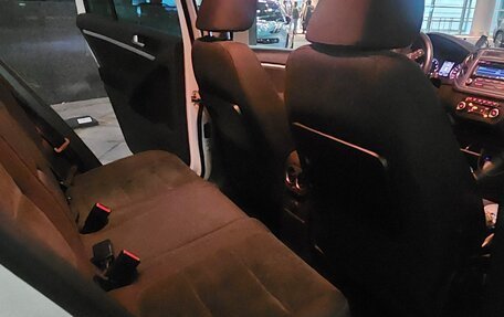 Volkswagen Tiguan I, 2013 год, 1 520 000 рублей, 13 фотография