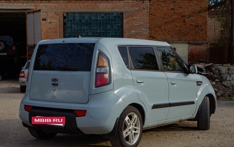 KIA Soul I рестайлинг, 2010 год, 750 000 рублей, 3 фотография