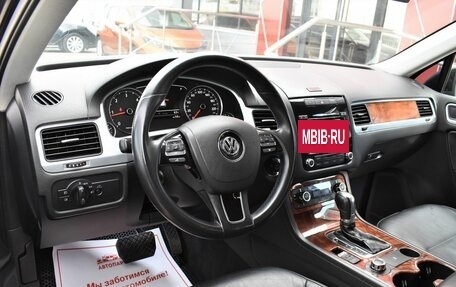 Volkswagen Touareg III, 2011 год, 1 599 000 рублей, 8 фотография