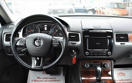 Volkswagen Touareg III, 2011 год, 1 599 000 рублей, 17 фотография