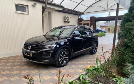 Volkswagen T-Roc I, 2019 год, 2 050 000 рублей, 12 фотография