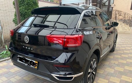 Volkswagen T-Roc I, 2019 год, 2 050 000 рублей, 11 фотография