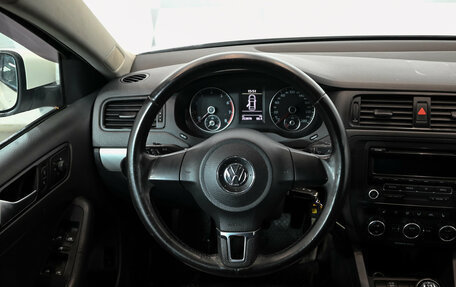 Volkswagen Jetta VI, 2013 год, 840 000 рублей, 6 фотография