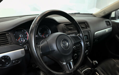 Volkswagen Jetta VI, 2013 год, 840 000 рублей, 8 фотография