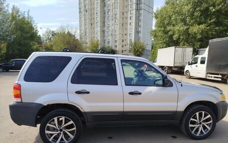 Ford Escape II, 2004 год, 290 000 рублей, 6 фотография
