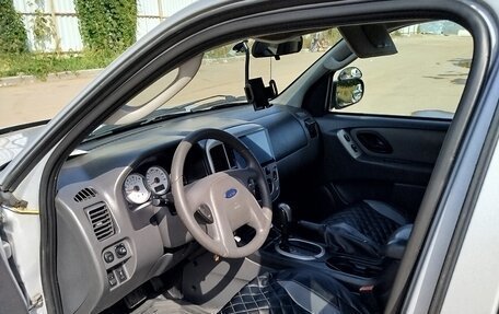 Ford Escape II, 2004 год, 290 000 рублей, 9 фотография