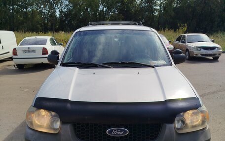 Ford Escape II, 2004 год, 290 000 рублей, 3 фотография