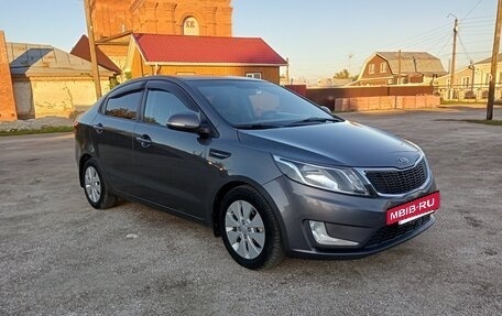 KIA Rio III рестайлинг, 2013 год, 750 000 рублей, 6 фотография