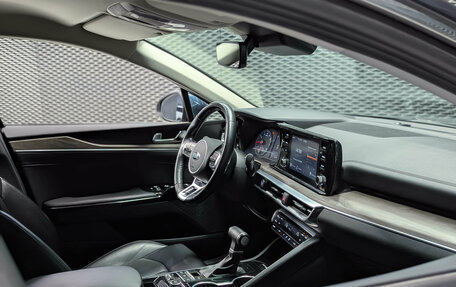 KIA K5, 2021 год, 2 050 000 рублей, 30 фотография