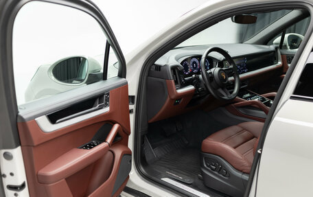 Porsche Cayenne III, 2023 год, 13 690 000 рублей, 7 фотография