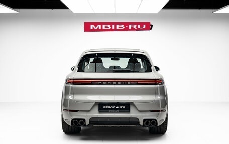 Porsche Cayenne III, 2023 год, 13 690 000 рублей, 5 фотография