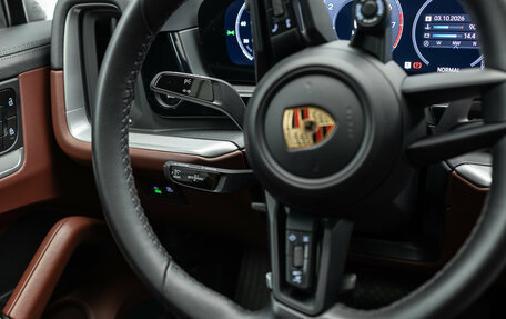 Porsche Cayenne III, 2023 год, 13 690 000 рублей, 18 фотография