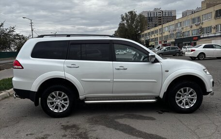 Mitsubishi Pajero Sport II рестайлинг, 2015 год, 1 850 000 рублей, 8 фотография