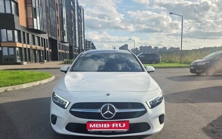Mercedes-Benz A-Класс, 2021 год, 3 450 000 рублей, 2 фотография